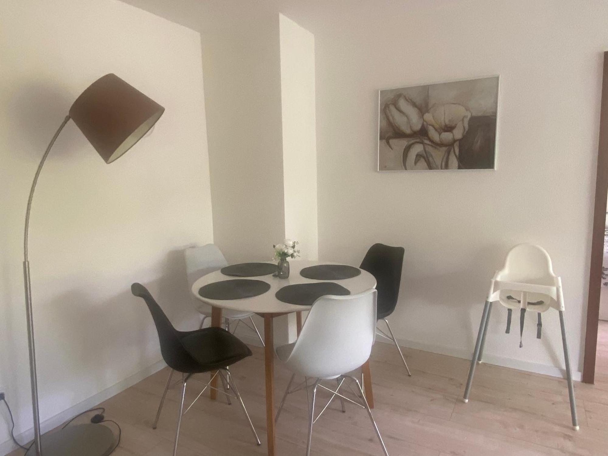Apartamento Ruhepol Im Taunus Naehe Frankfurt Friedrichsdorf Exterior foto